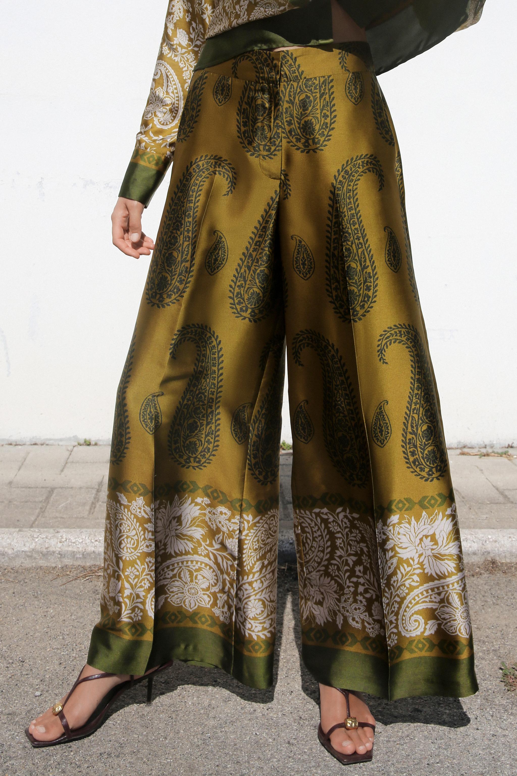 SATIN EFFECT PRINTED PANTS Product Image