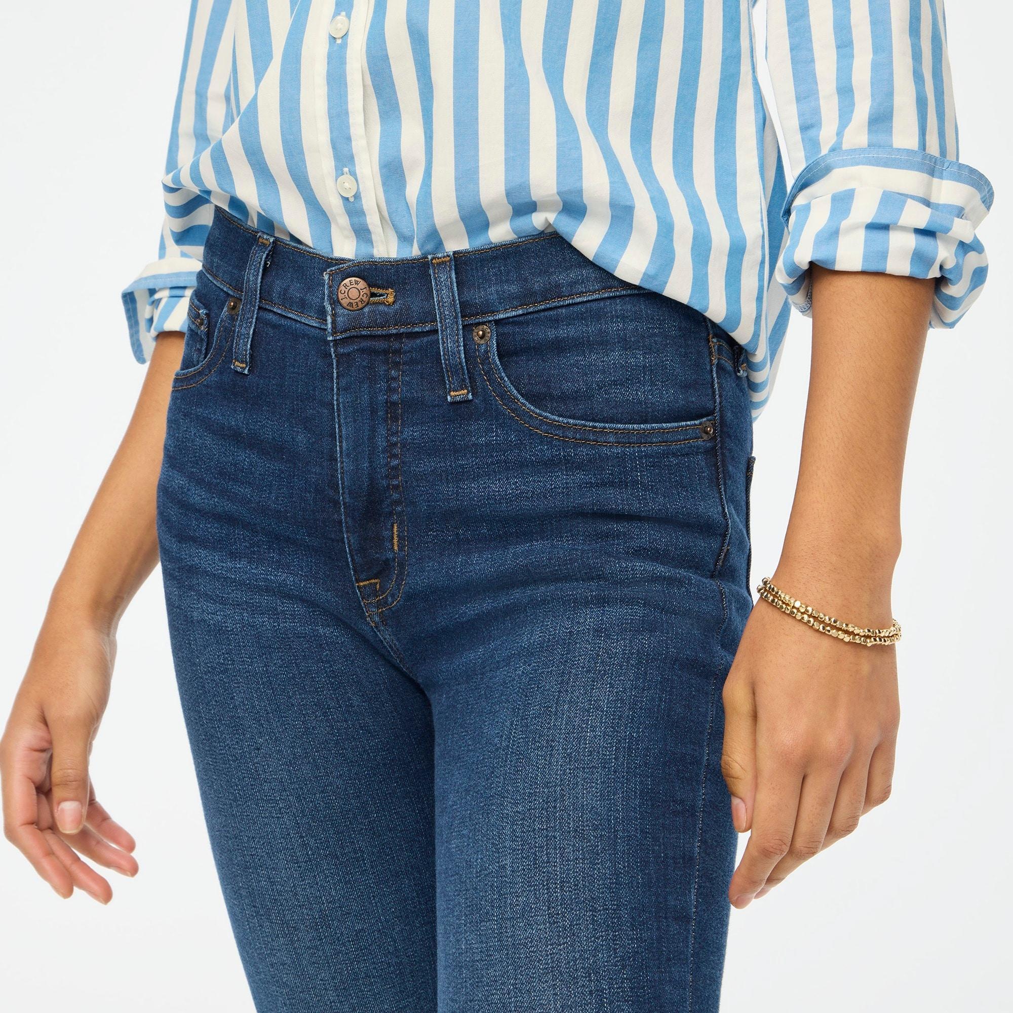 9" mid-rise skinny jean in signature stretch Product Image