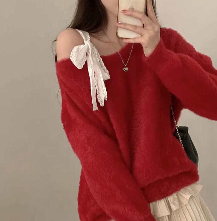 Cold Shoulder Plain Tie-Up Sweater Product Image