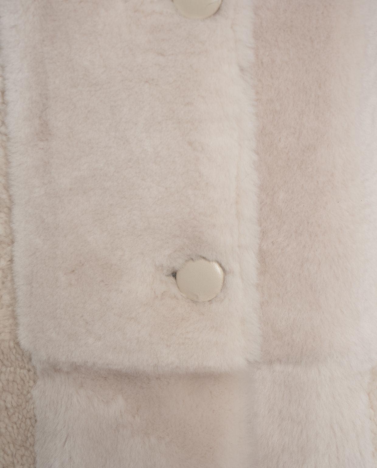 Lambskin coat Product Image