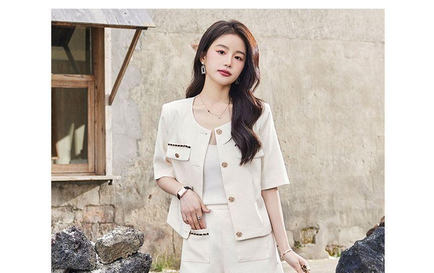 Short-Sleeve Single-Breasted Blazer / High Waist Plain Shorts Product Image