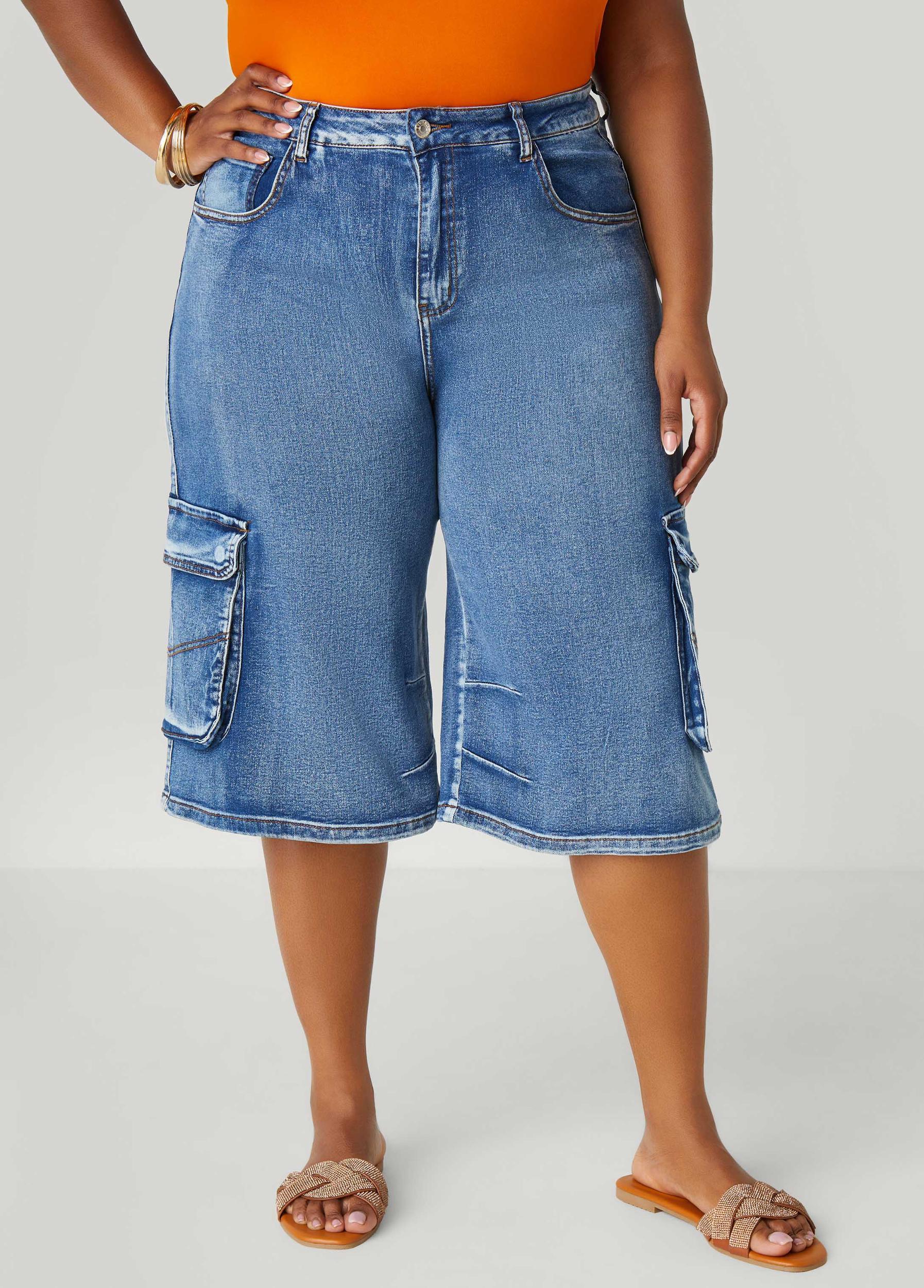 Stonewash Denim Cargo Shorts Product Image