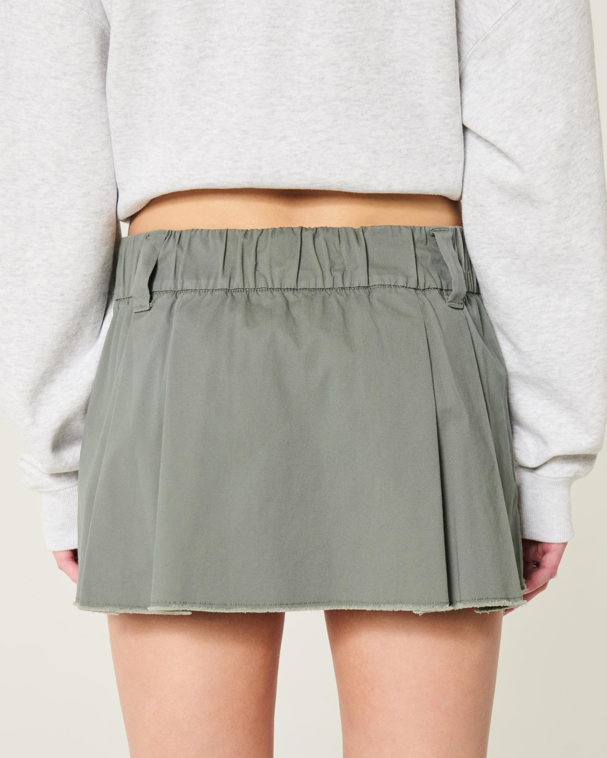 Low-Rise Pleated Poplin Mini Skort Product Image