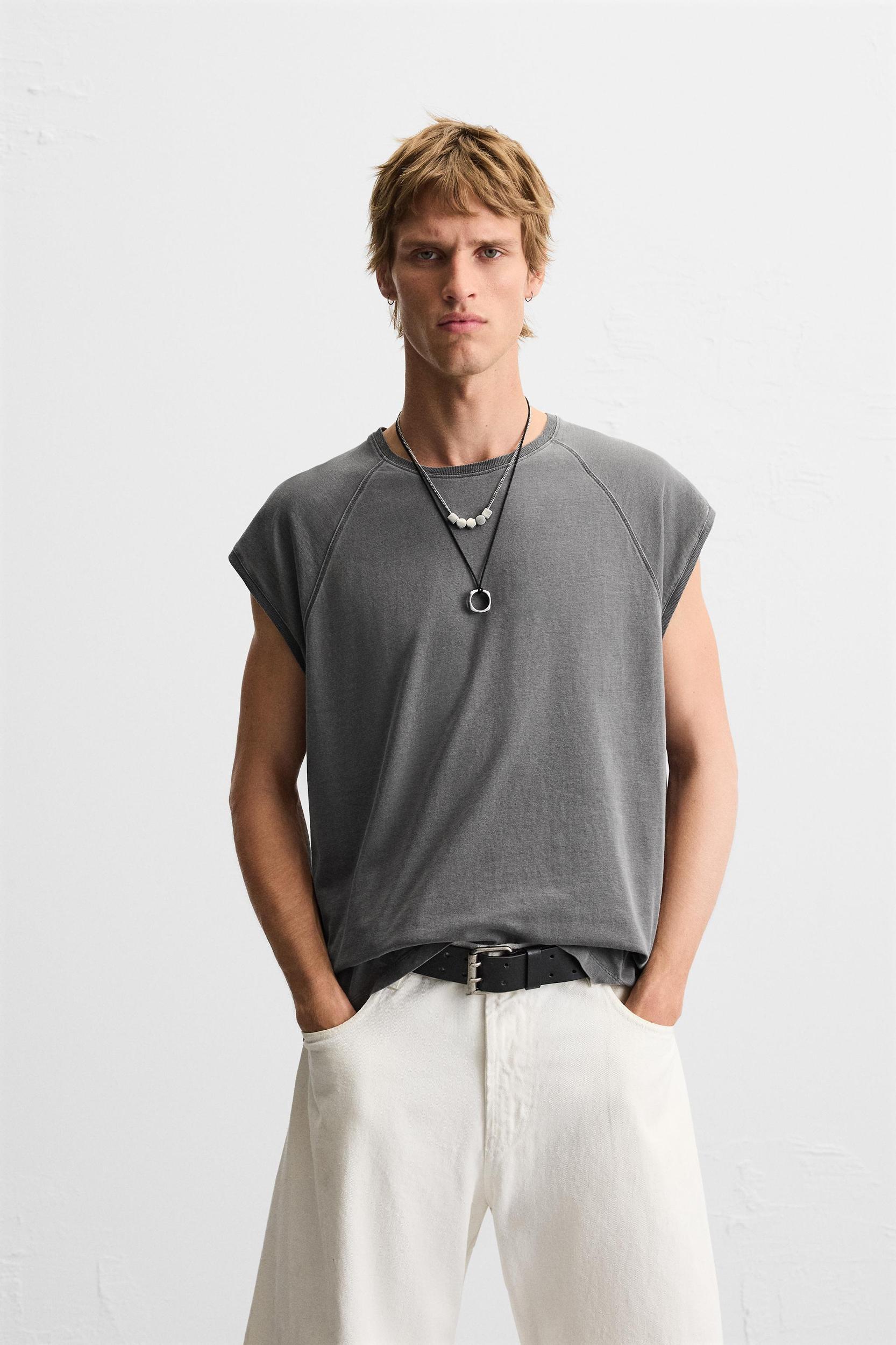RELAXED FIT TANK TOP Product Image