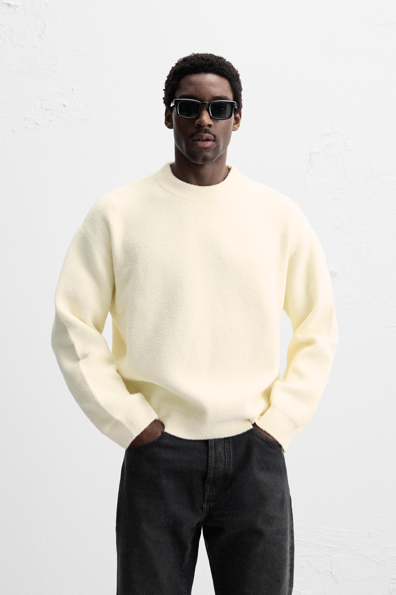 TEXTURED SWEATER Product Image