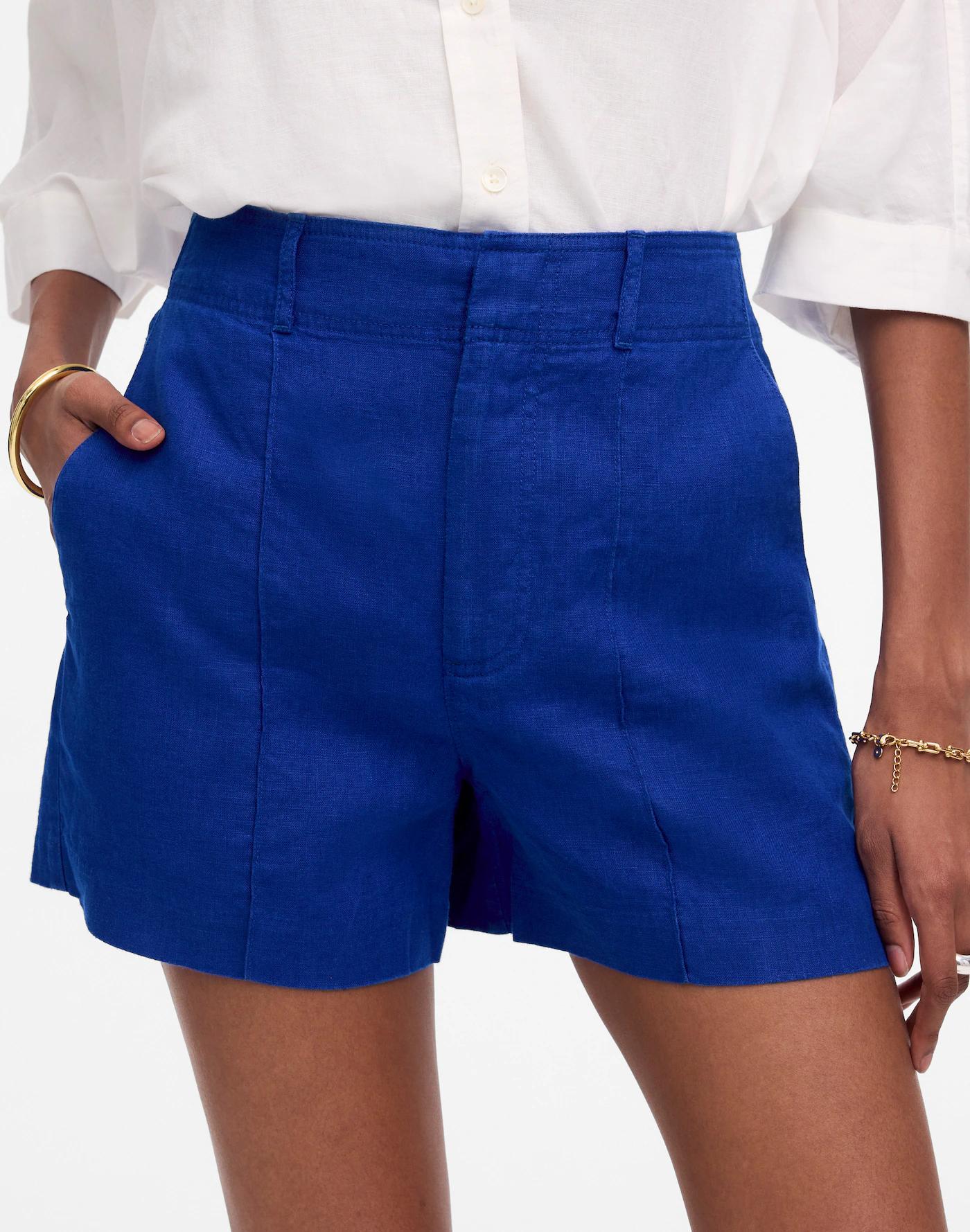 Pintucked Shorts in 100% Linen Product Image