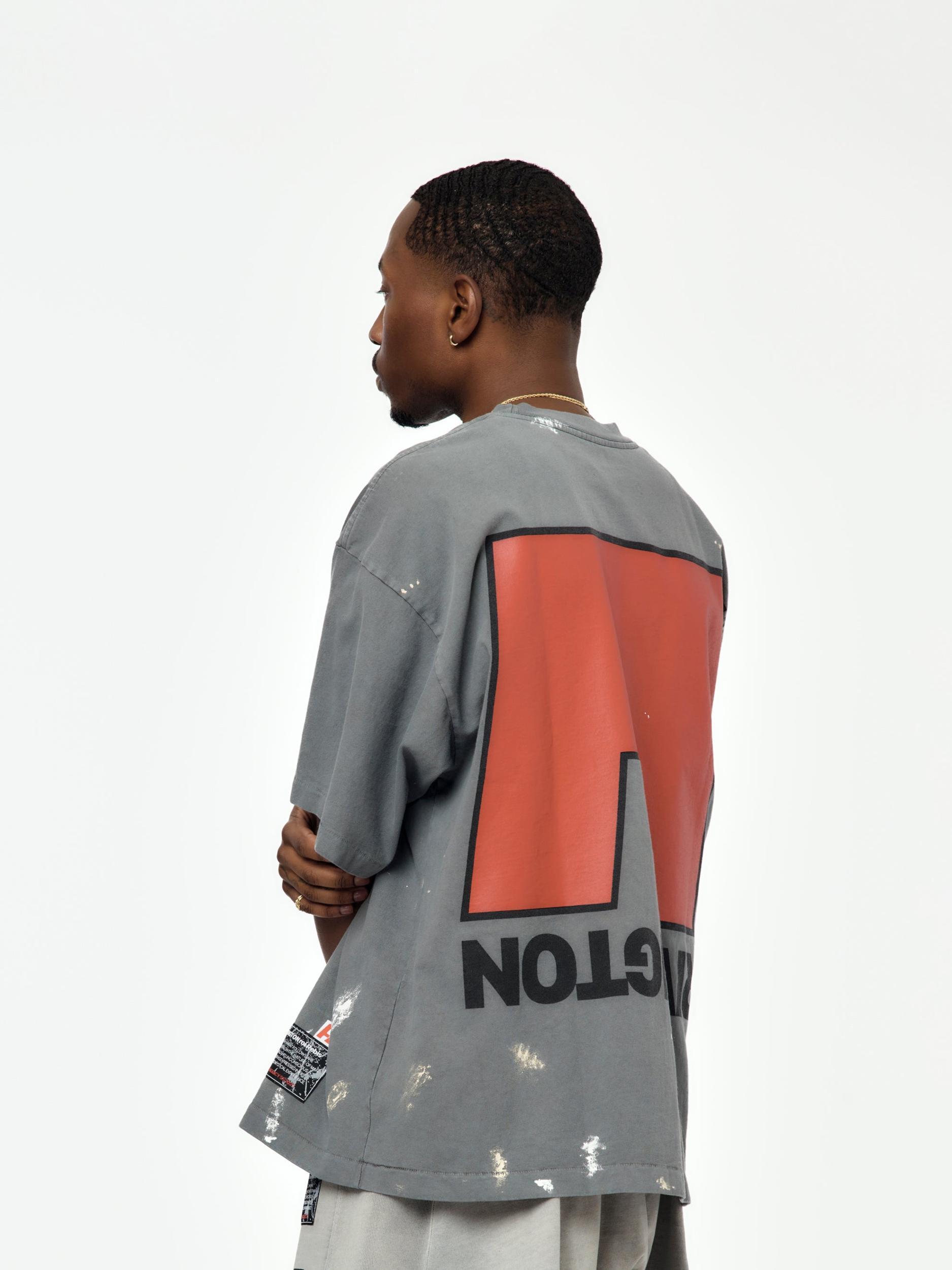 Love Stuff Tee (Grey) Product Image