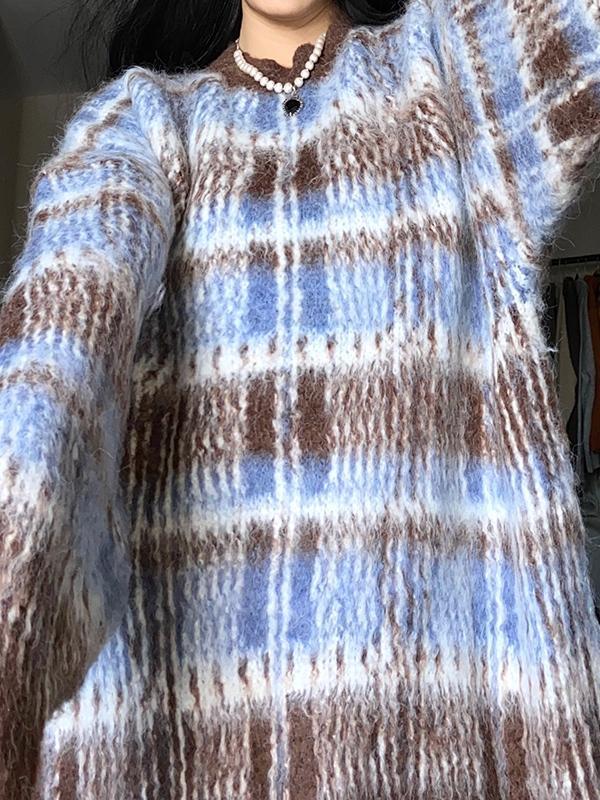 Contrast Color Plaid Crew Neck Sweater Product Image