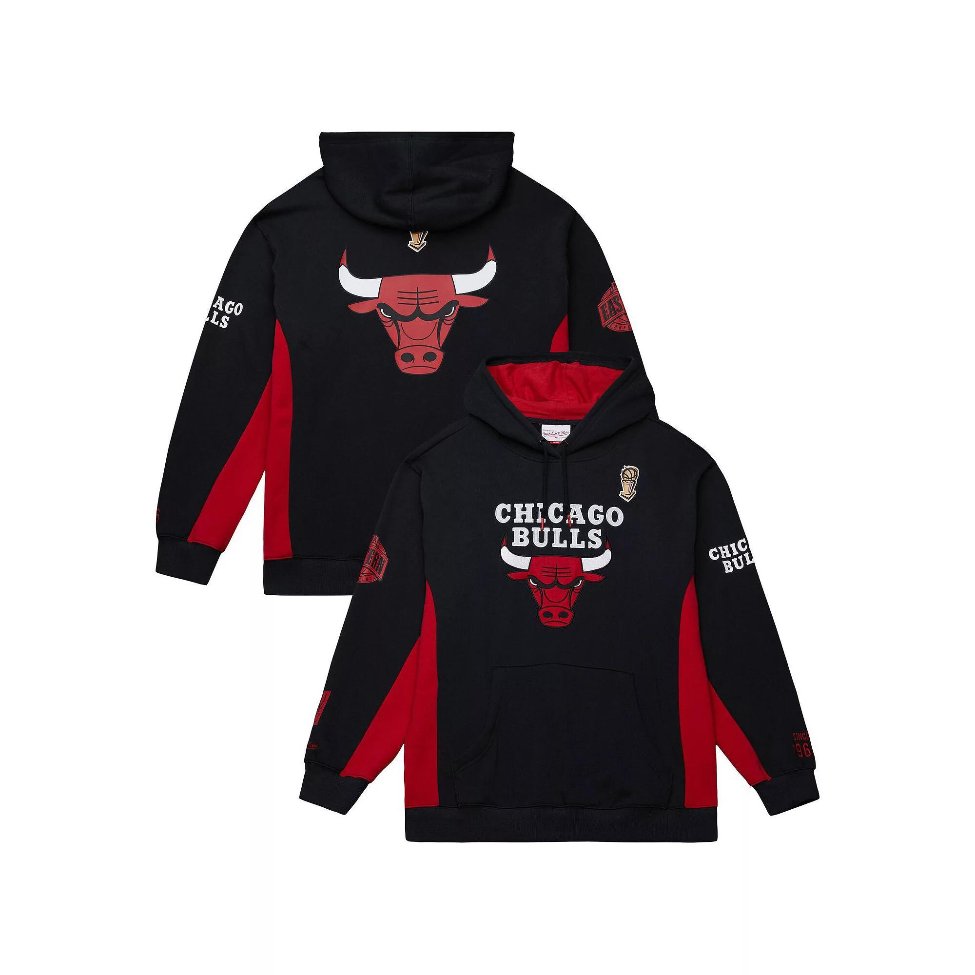 Men's Mitchell & Ness Black Chicago Bulls Hardwood Classics Team Origins Fleece Pullover Hoodie, Size: Large Product Image