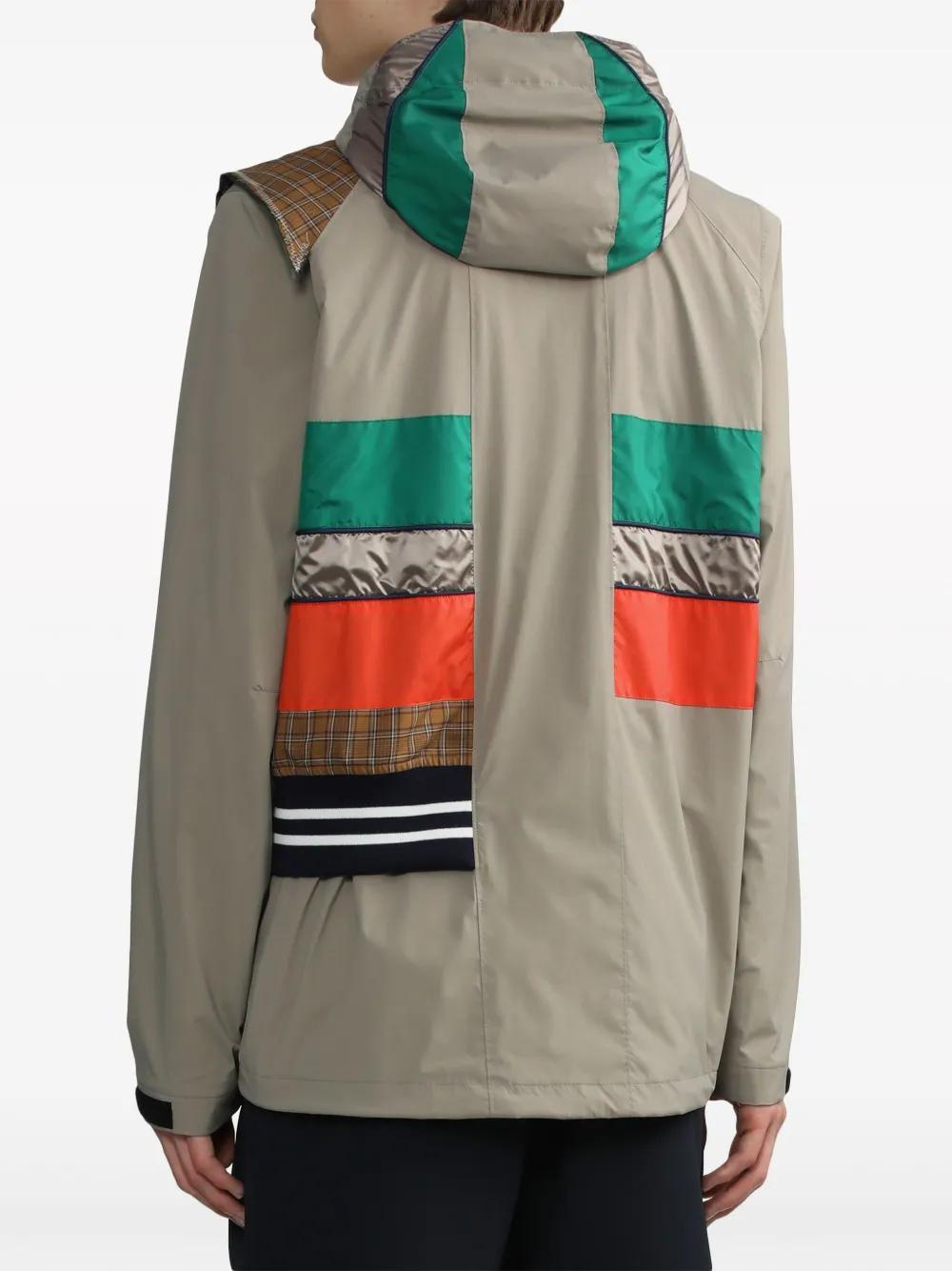 contrasting-panel hooded jacket Product Image