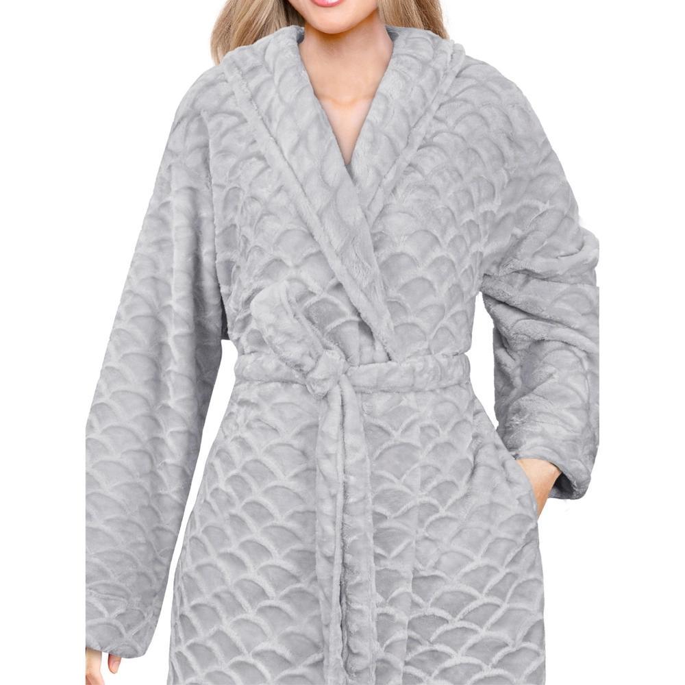 PAVILIA Short Robes for Women, Plush Soft Bathrobe Womens Lightweight, Fluffy Fuzzy Robe Knee Length, Shower Spa (Light Grey, 2X-3X) Product Image