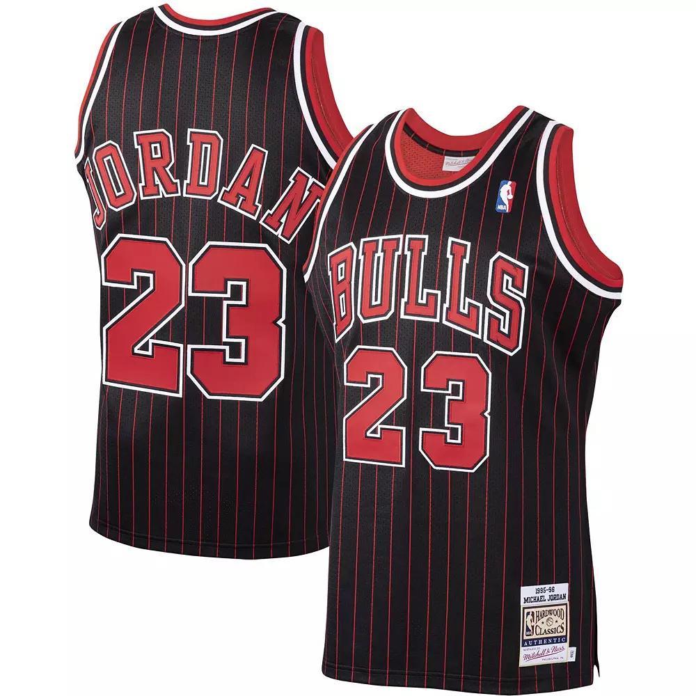 Men's Mitchell & Ness Michael Jordan Black Chicago Bulls Hardwood Classics 1995-96 Authentic Jersey, Size: 2XL Product Image