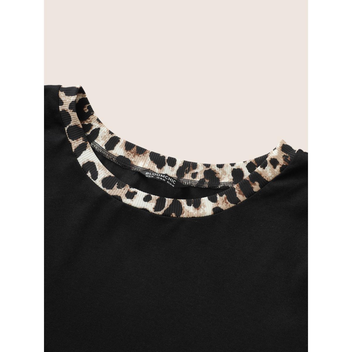 Plus Size Round Neck Leopard Print Patchwork T-shirt Black Women Casual Patchwork Leopard Round Neck Everyday T-shirts BloomChic 26/4X Product Image