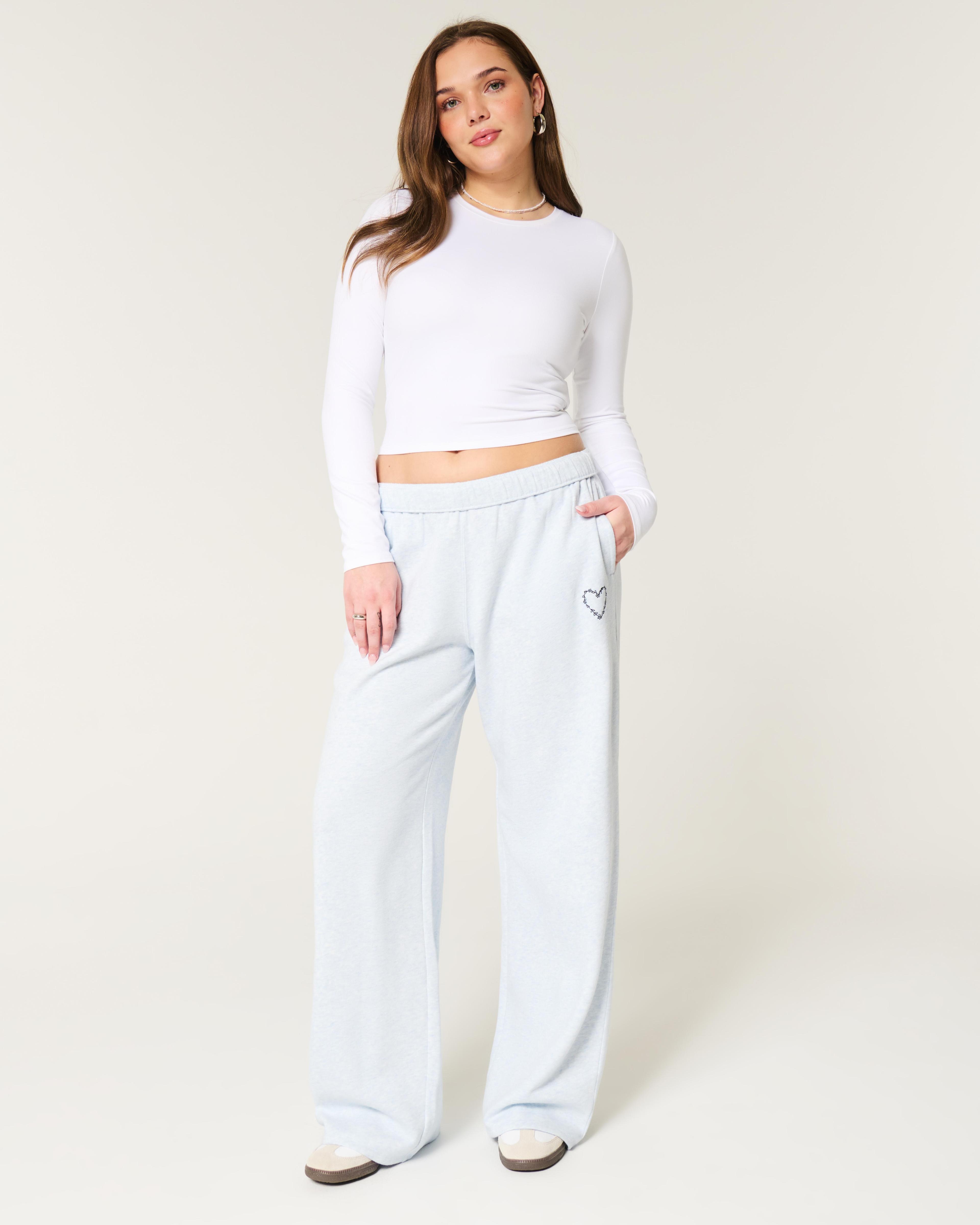 Heart Graphic Wide-Leg Sweatpants Product Image