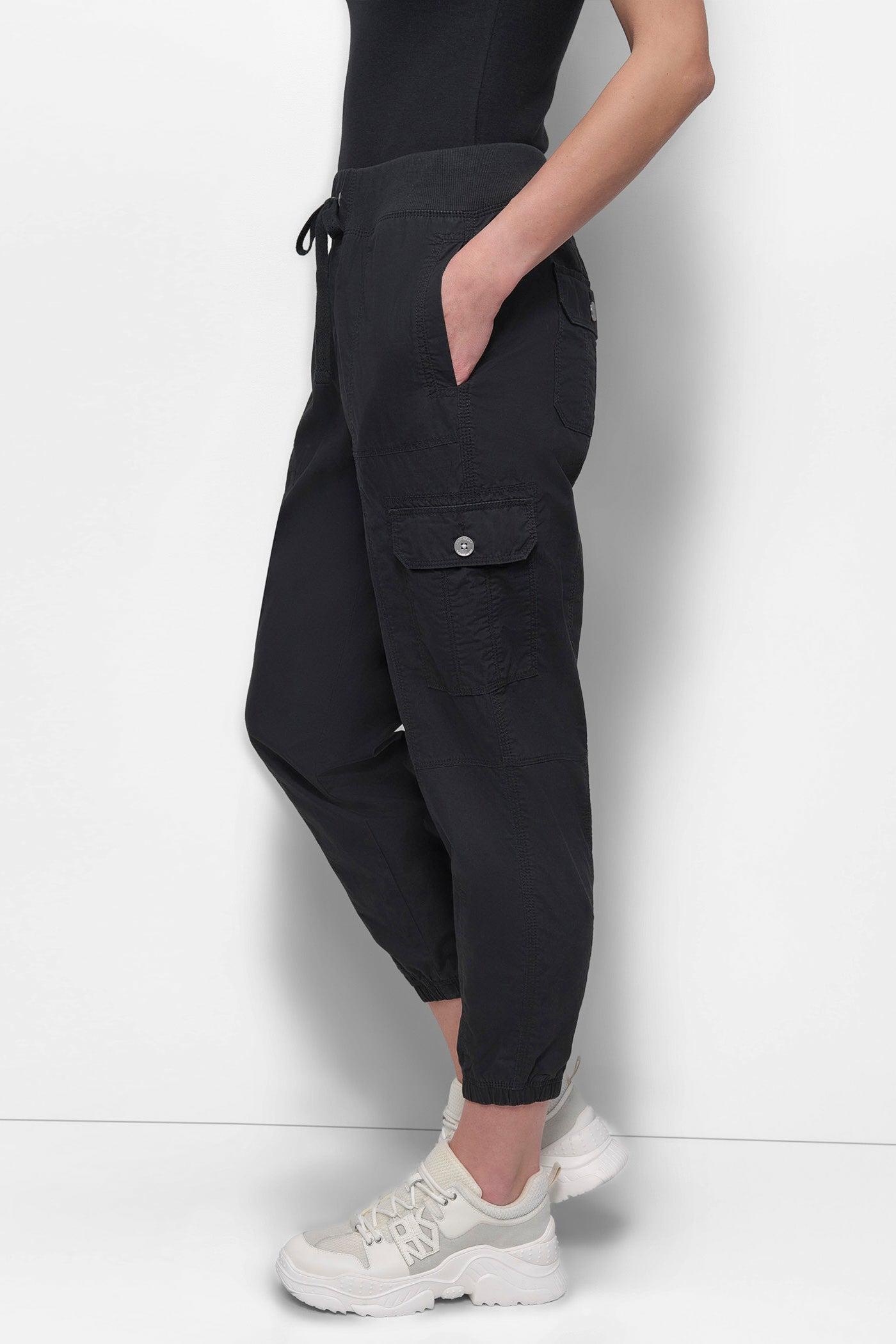 HIGH-RISE SLIM UTILITY CARGO JOGGER Product Image