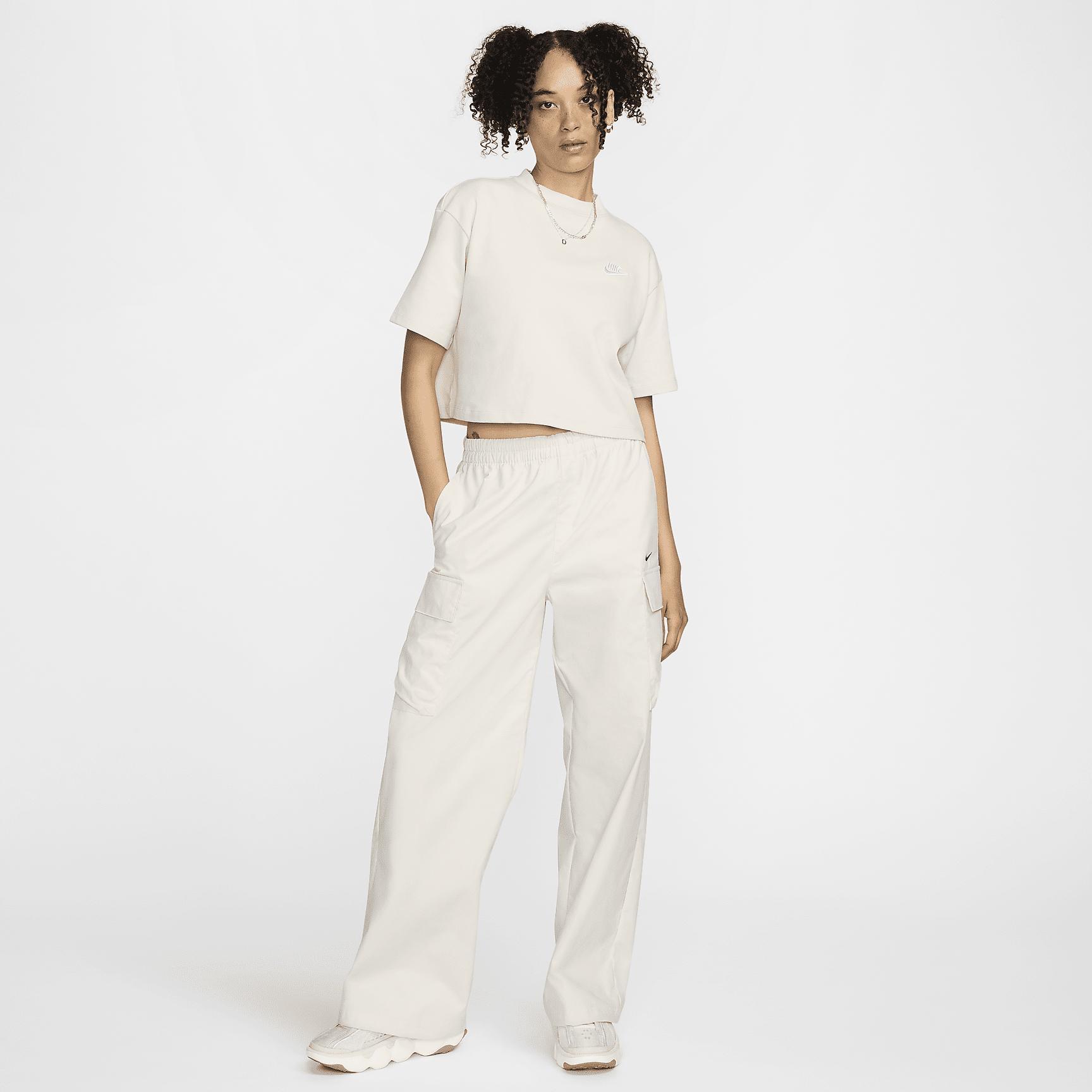 Women's Nike Sportswear Everything Wovens Mid-Rise Cargo Pants Product Image