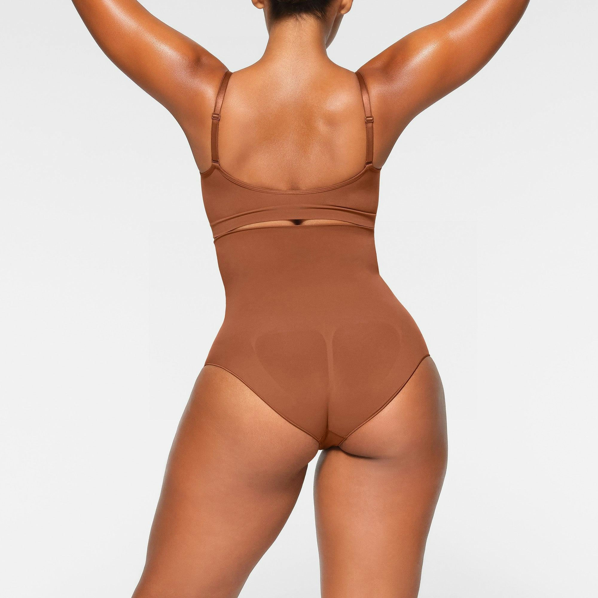 SEAMLESS SCULPT BRALETTE | BRONZE Product Image