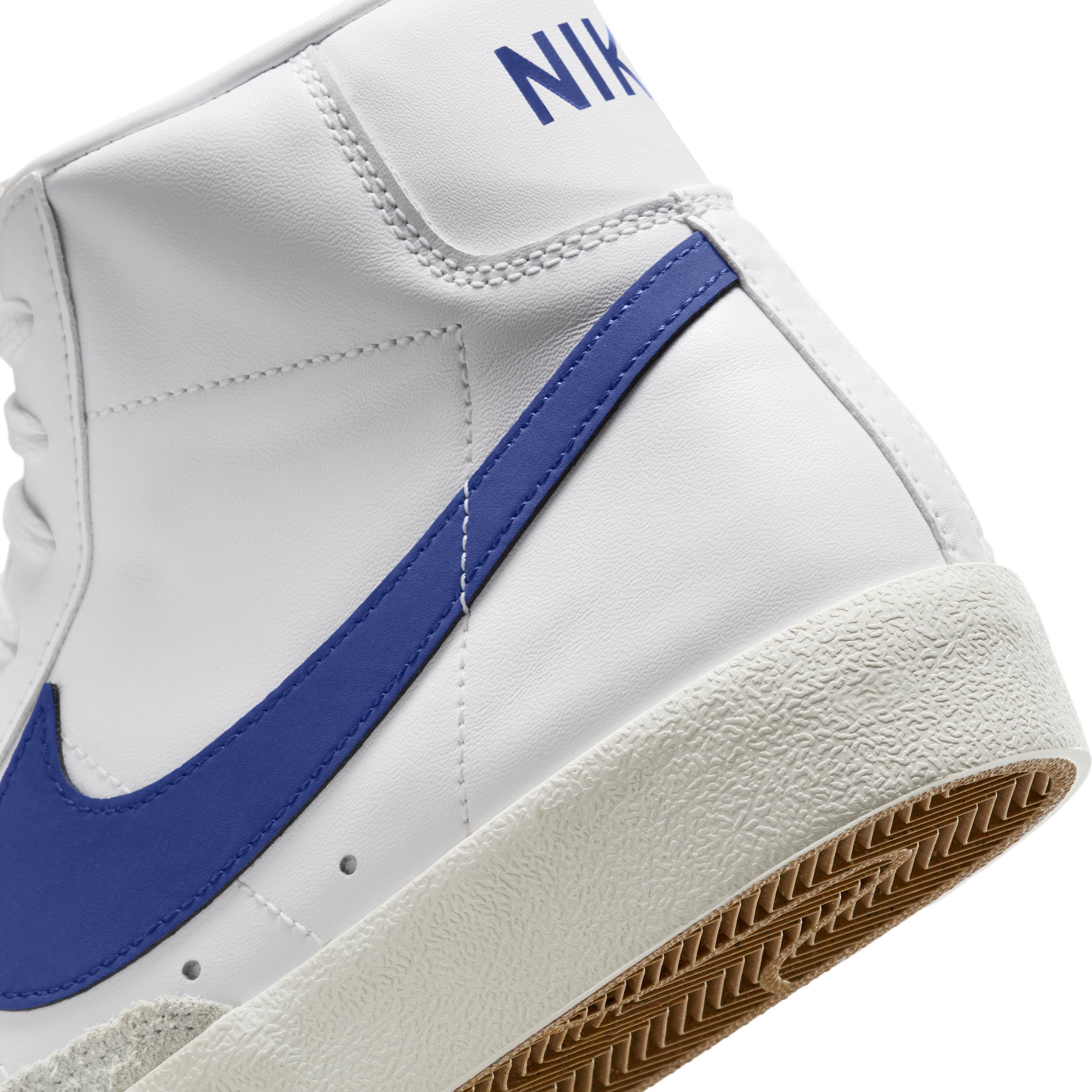 Nike Men's Blazer Mid '77 Vintage Shoes Product Image