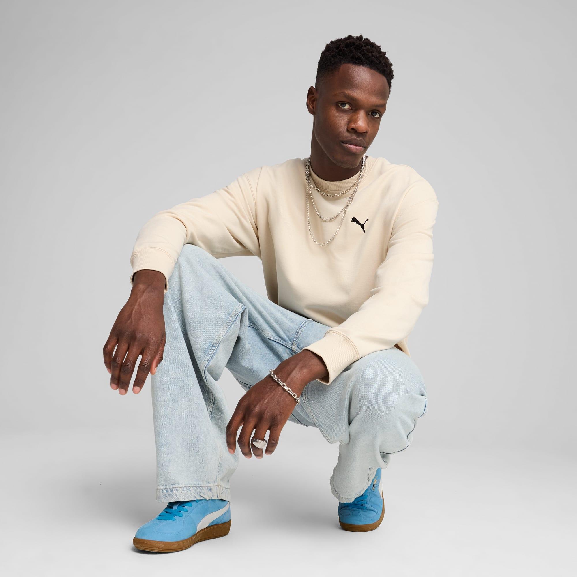 WARDROBE ESSENTIALS Men's Relaxed Crew Product Image