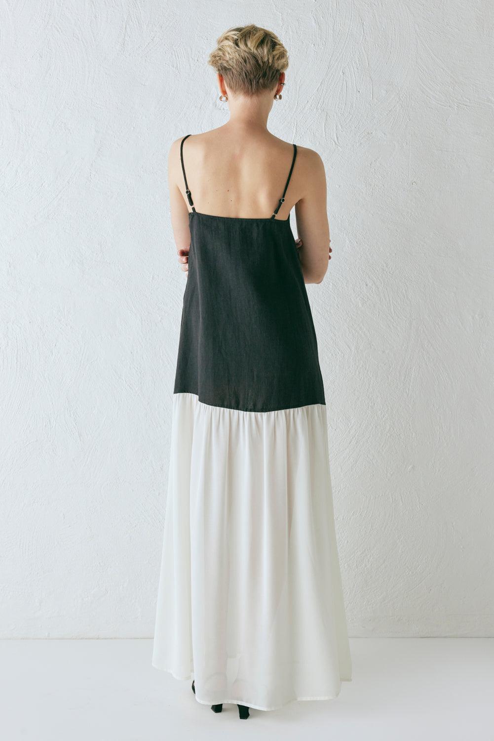 Nora Maxi Dress Noir Product Image