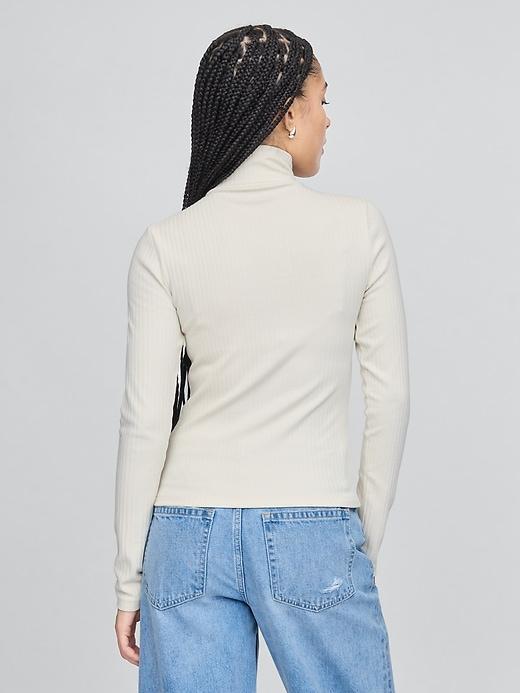 Modern Rib Half-Zip Pullover Product Image