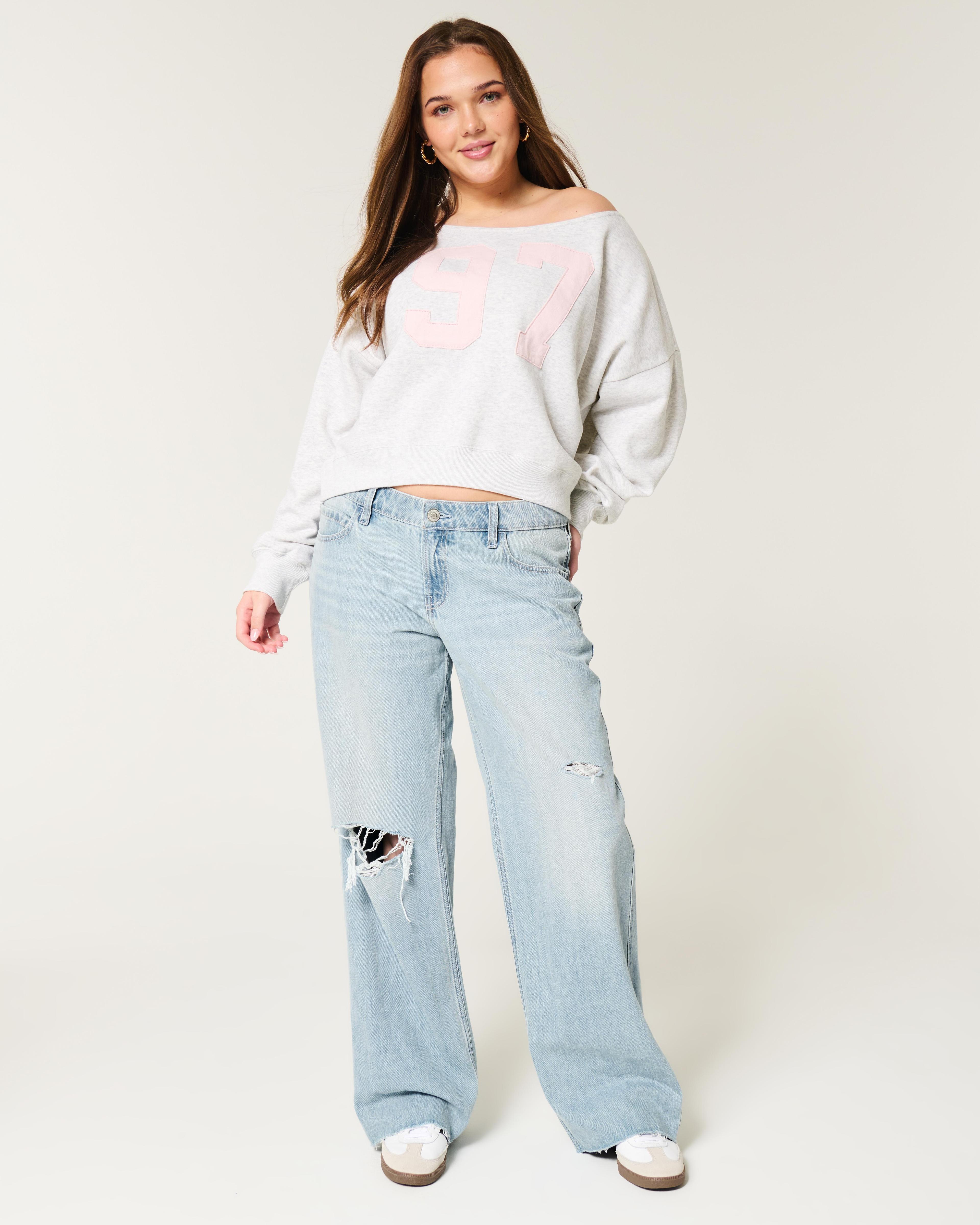 Low-Rise Ripped Light Wash Baggy Jeans Product Image