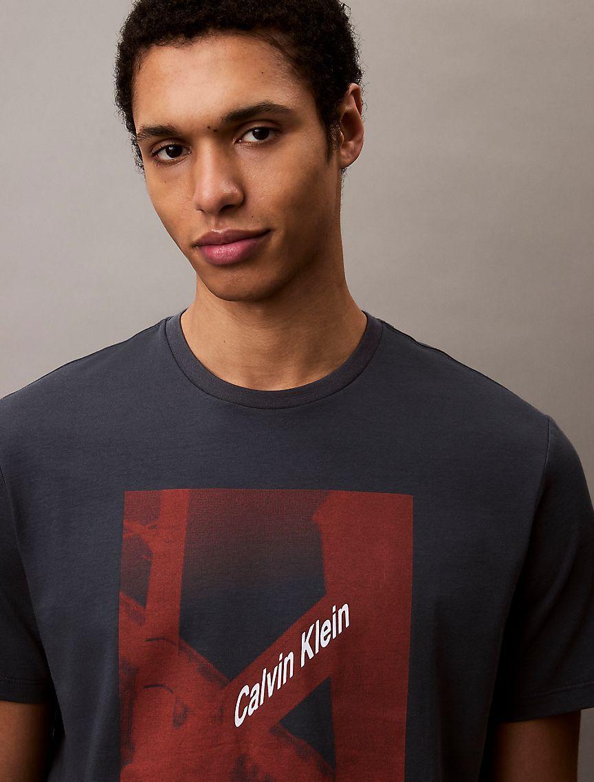 Logo Street Graphic Classic T-Shirt Product Image