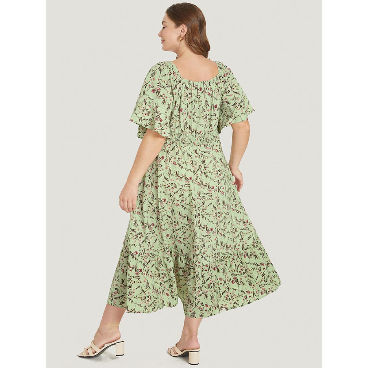 Plus Size Ditsy Floral Pocket Square Neck Shirred Ruffles Dress LightGreen Women Elegant Non Square Neck Short sleeve Curvy Midi Dress BloomChic 28/5X Product Image