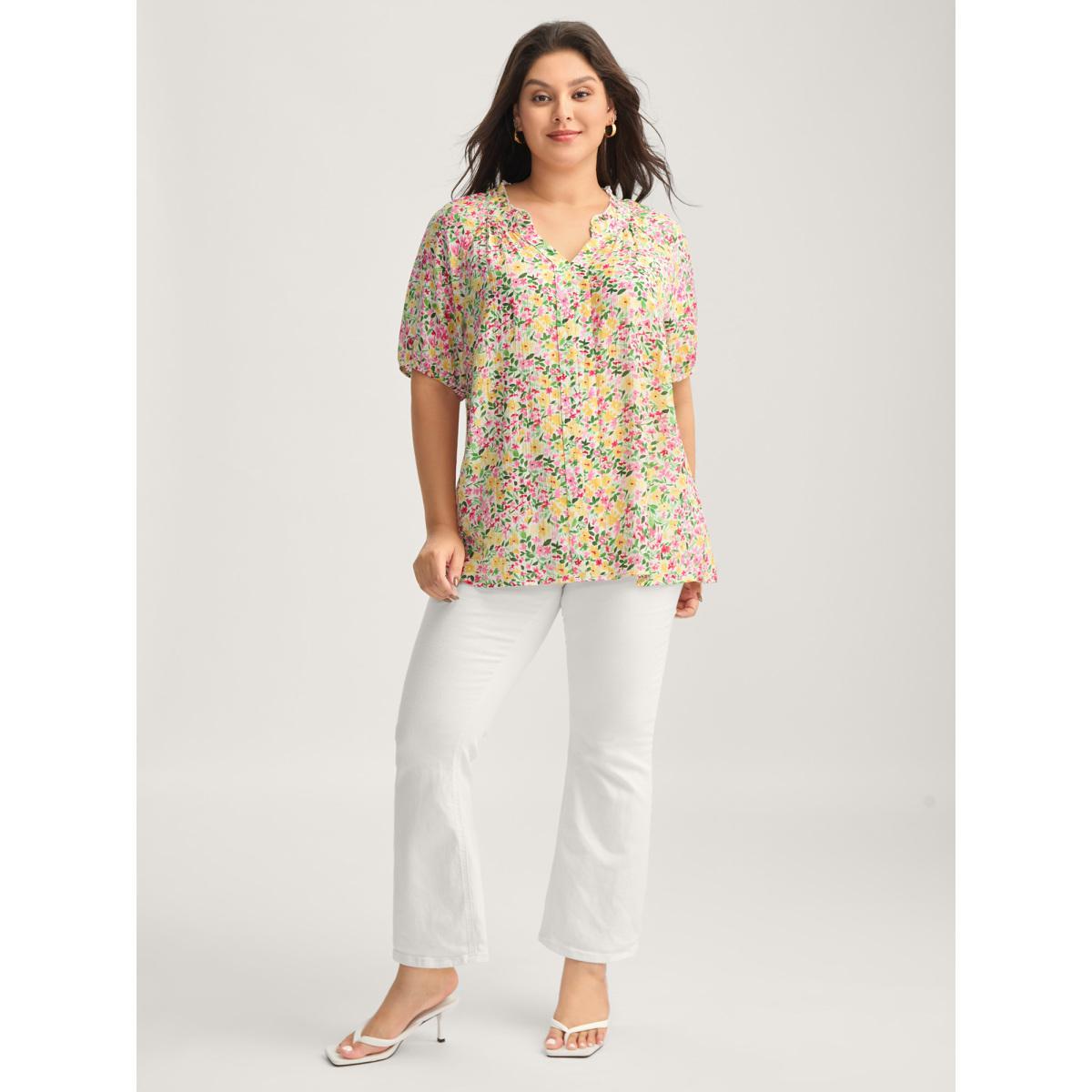 Plus Size Multicolor Floral Print Puff Sleeve Flowy Blouse Women Short sleeve Flat collar with V-notch Everyday-Elegant Blouses BloomChic 22-24/3X Product Image