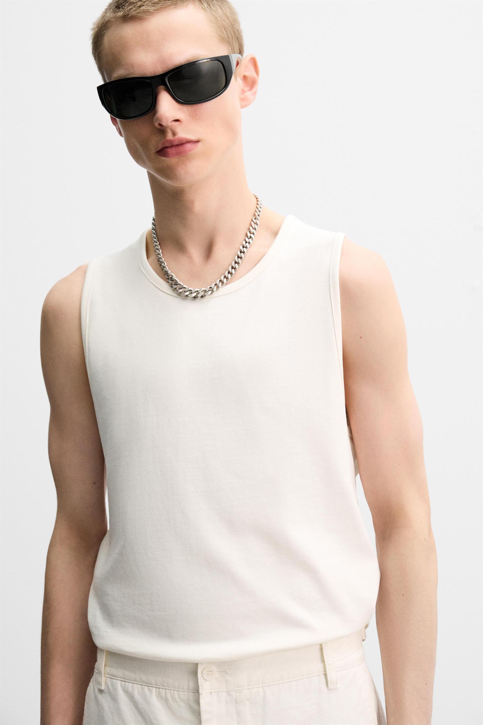 TANK TOP LIMITED EDITION Product Image