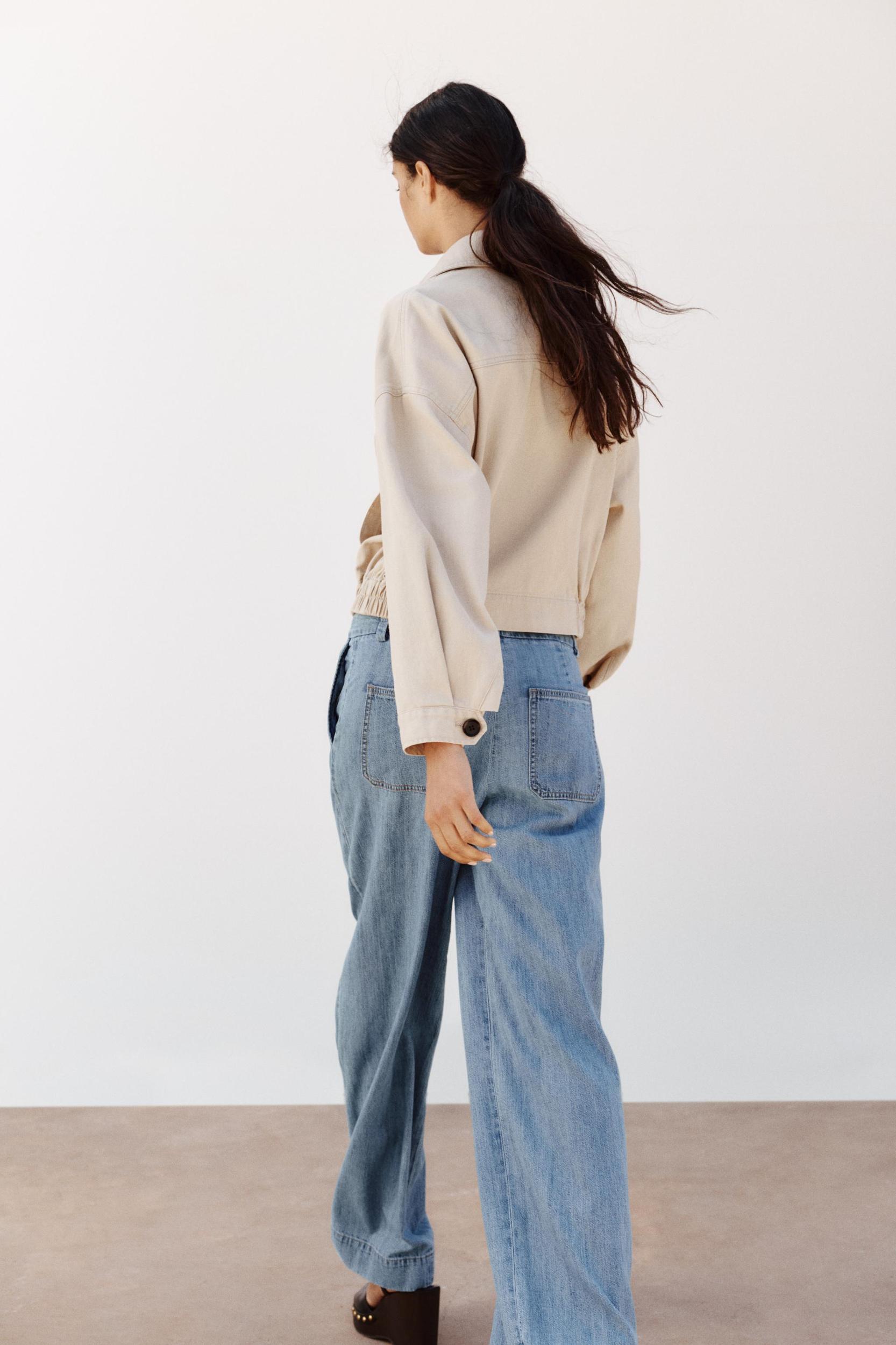 ELASTIC HEM CROPPED JACKET Product Image