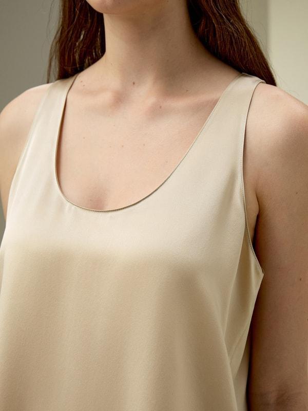 Relaxed Silk U-neck Tank Product Image