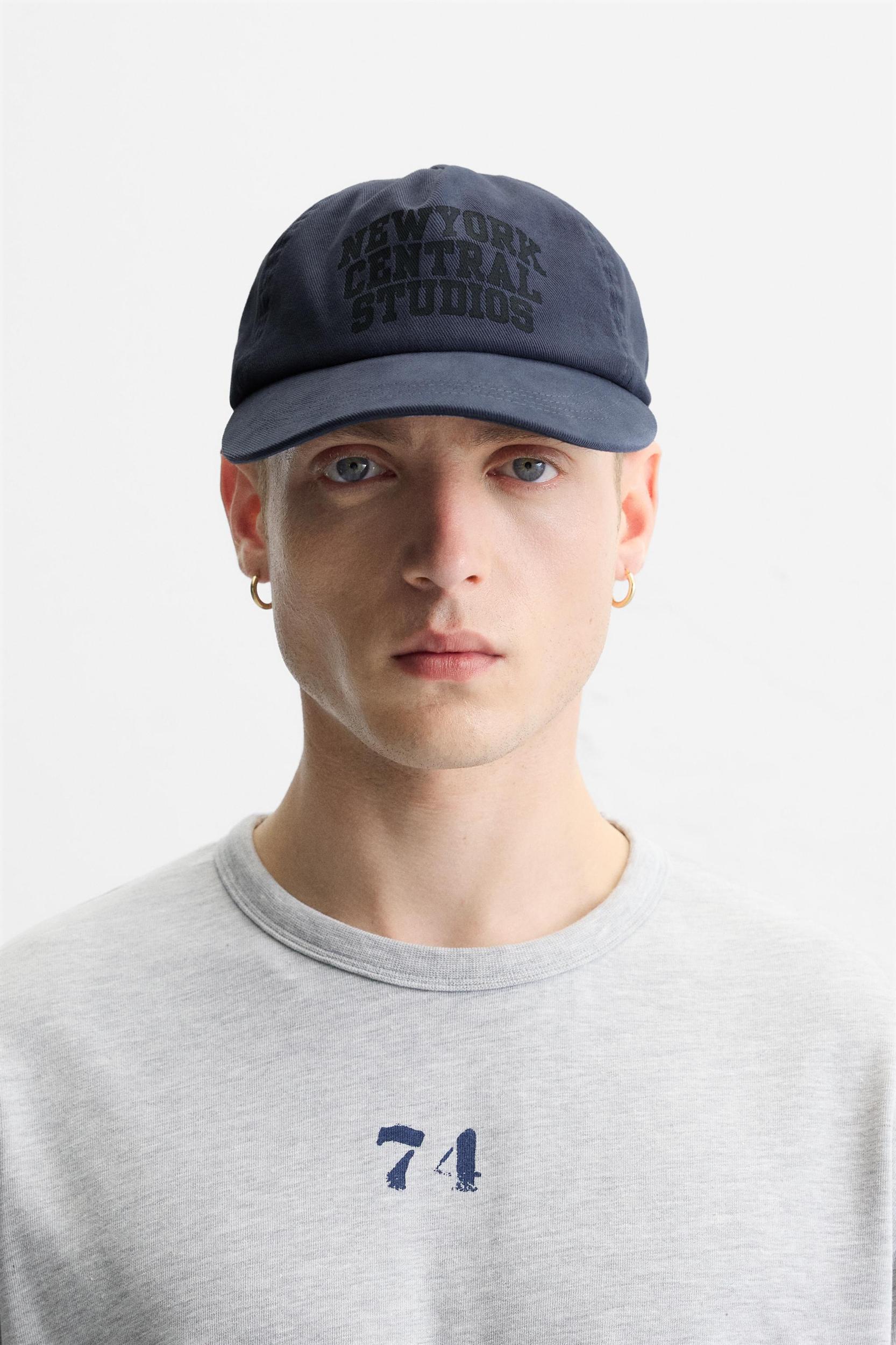 FLAT BILL PRINTED CAP Product Image