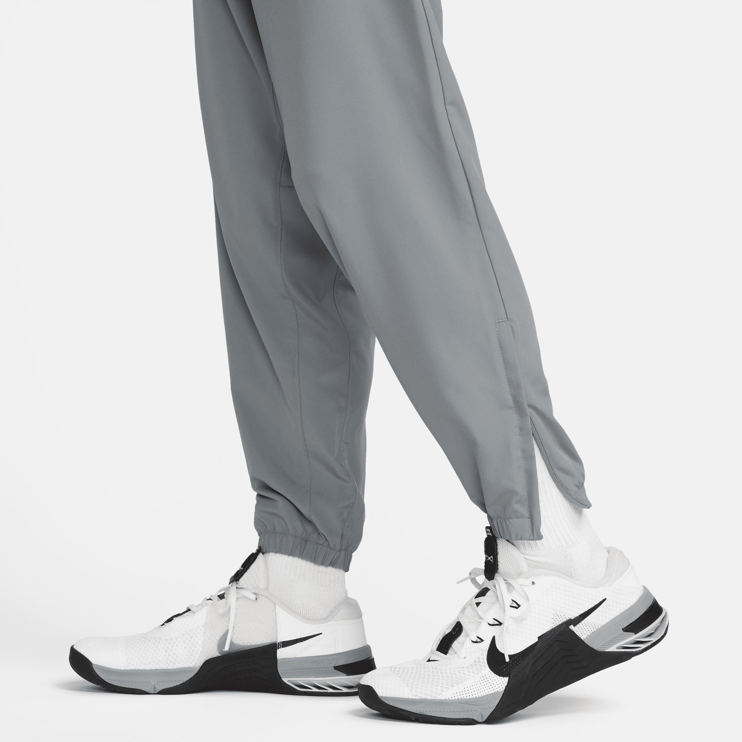 Nike Mens Form Dri-FIT Tapered Versatile Pants Product Image