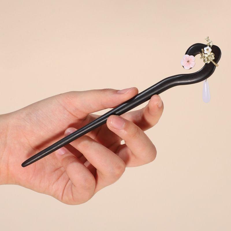 Flower Wooden Hair Stick Product Image