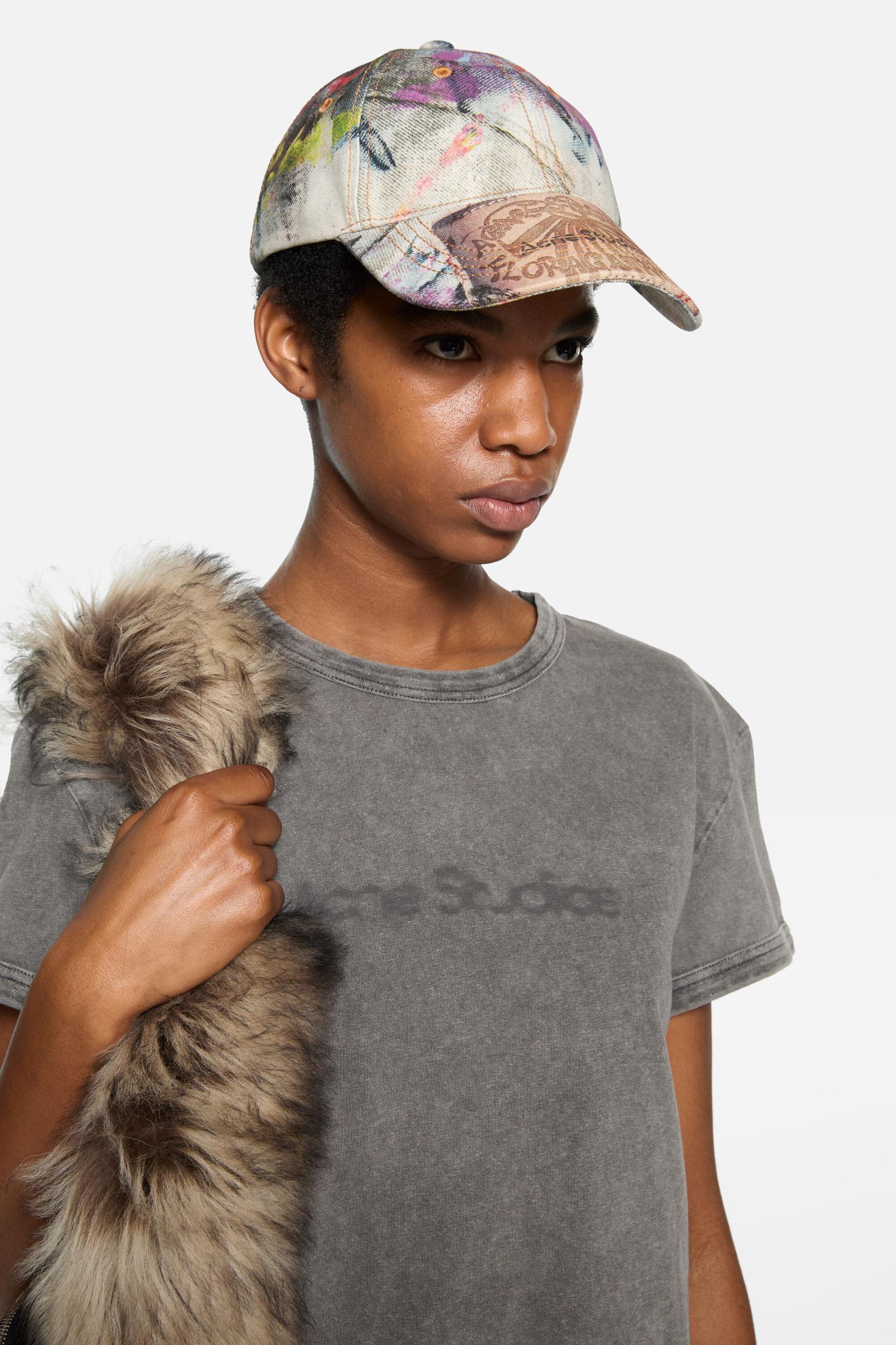 Printed cap Product Image