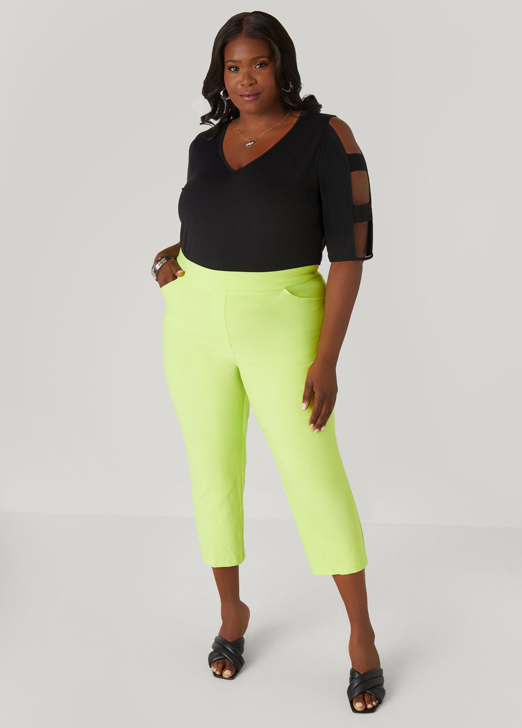 Plus Size Mid Rise Pull On Capris Ashley Stewart Product Image
