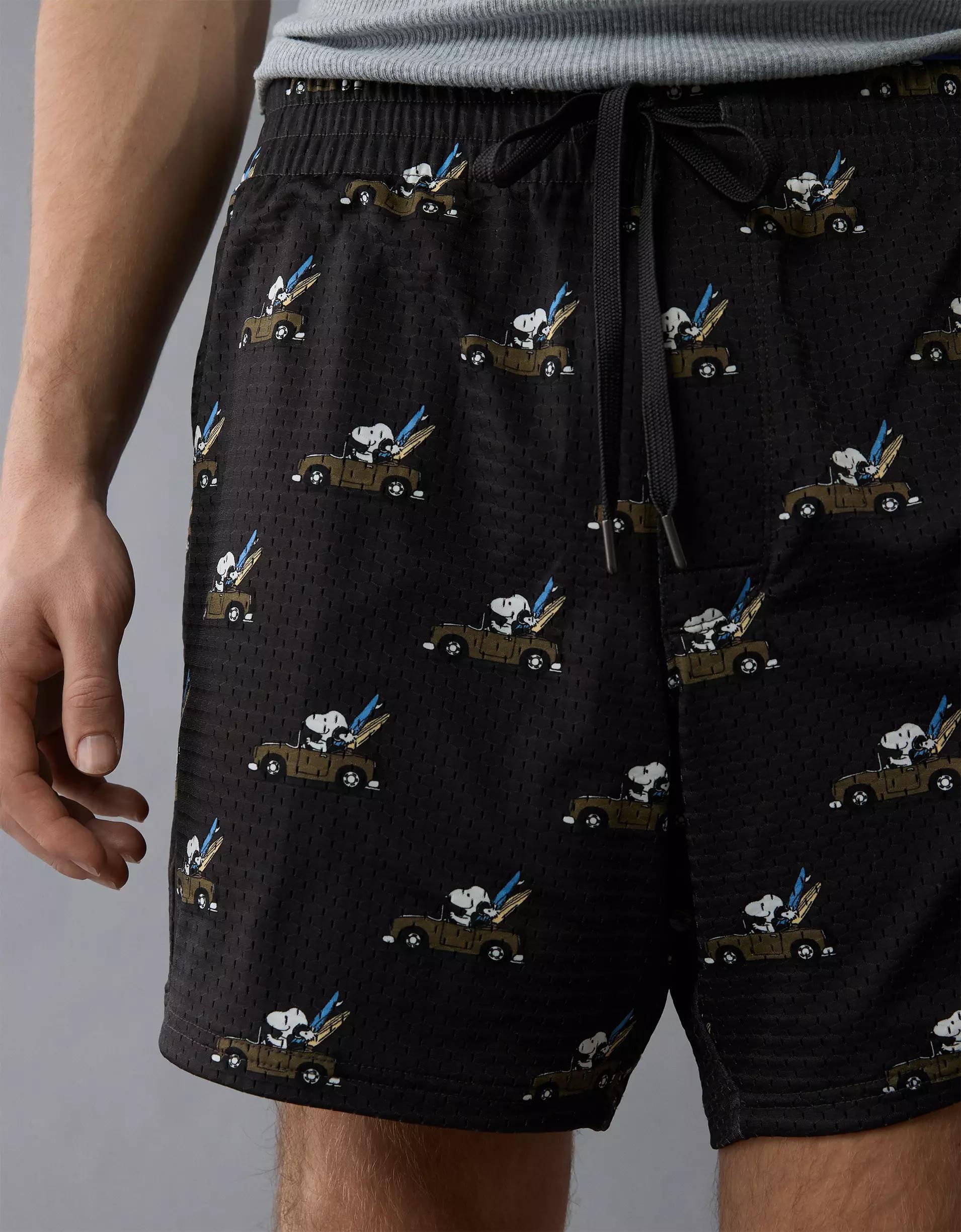 AE Sofa Surfin' 6" Snoopy Graphic Mesh Lounge Short Product Image