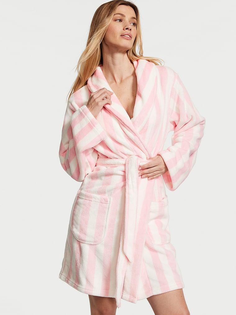 Short Cozy Robe Product Image