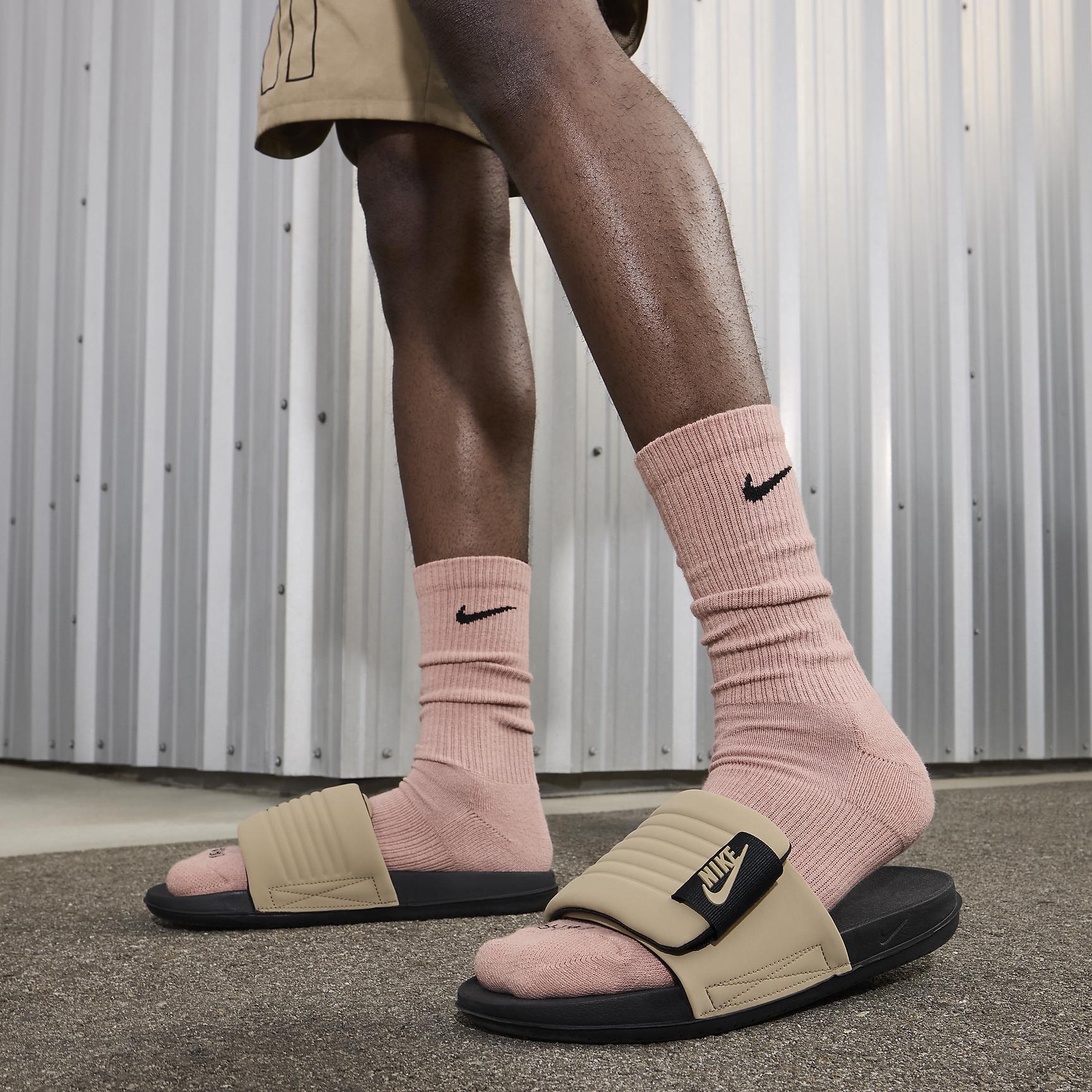 Nike Offcourt Adjust Men's Slides Product Image