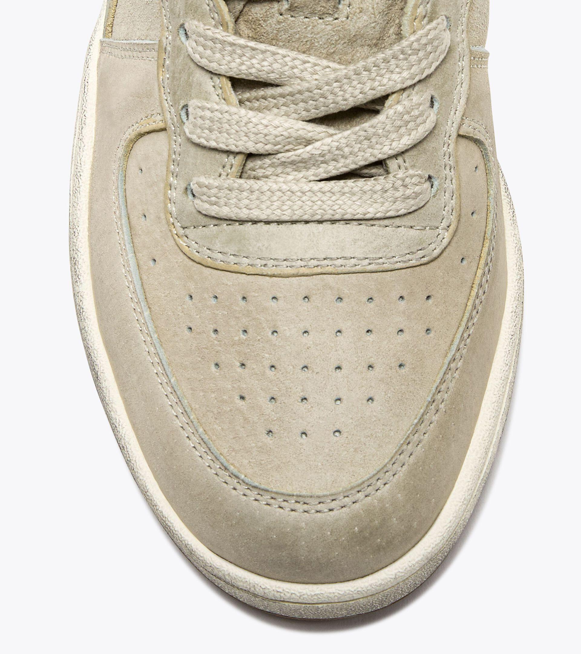 MI BASKET SUEDE LOW USED Product Image