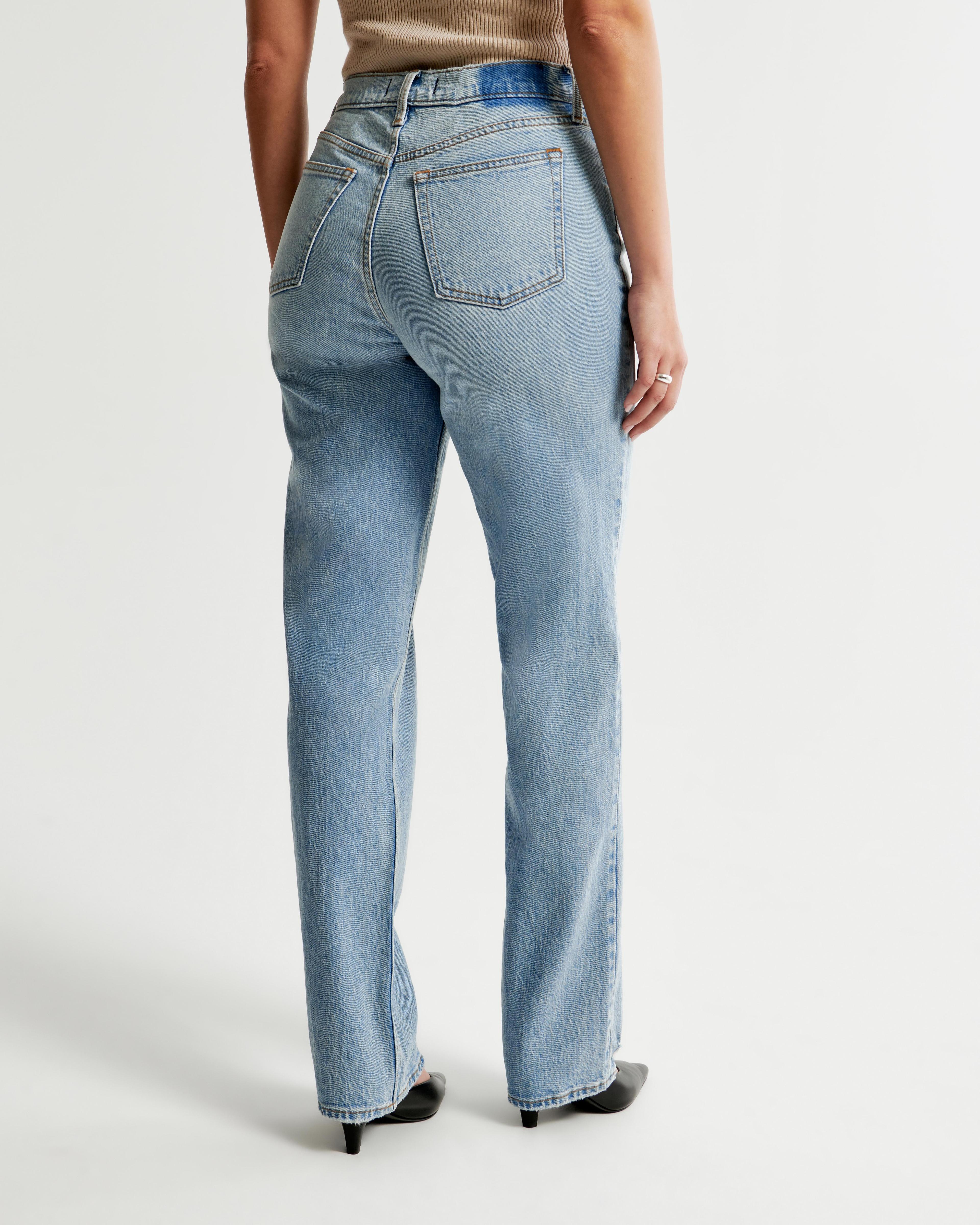 Curve Love Mid Rise 90s Straight Jean Product Image