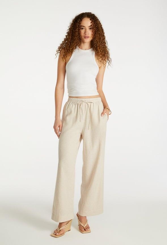Pull-On Wide Leg Cropped Pants Product Image