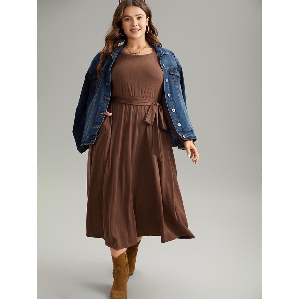 Plus Size Plain Rib Knit Belted Pocket Dress DarkBrown Women Elegant Plain Round Neck Long Sleeve Curvy Midi Dress BloomChic 14-16/1X Product Image