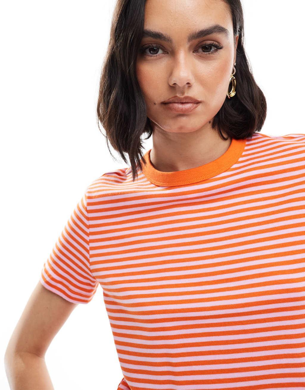 Mango round neck oversized t-shirt in red stripe Product Image