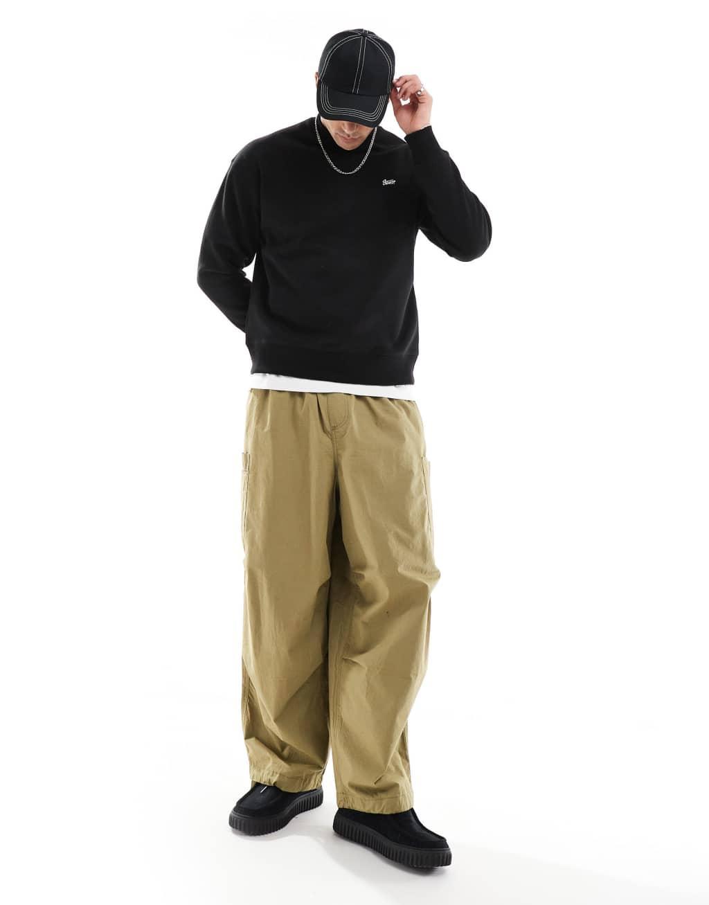 Pull&Bear STWD sweatshirt in black Product Image