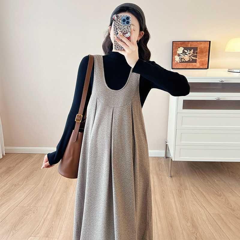 Maternity Scoop Neck Melange Midi A-Line Jumper Dress Product Image