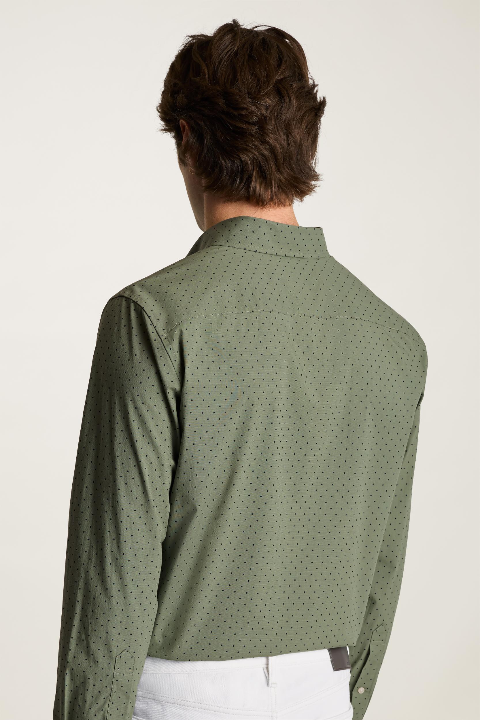 Everyday Shirt Product Image