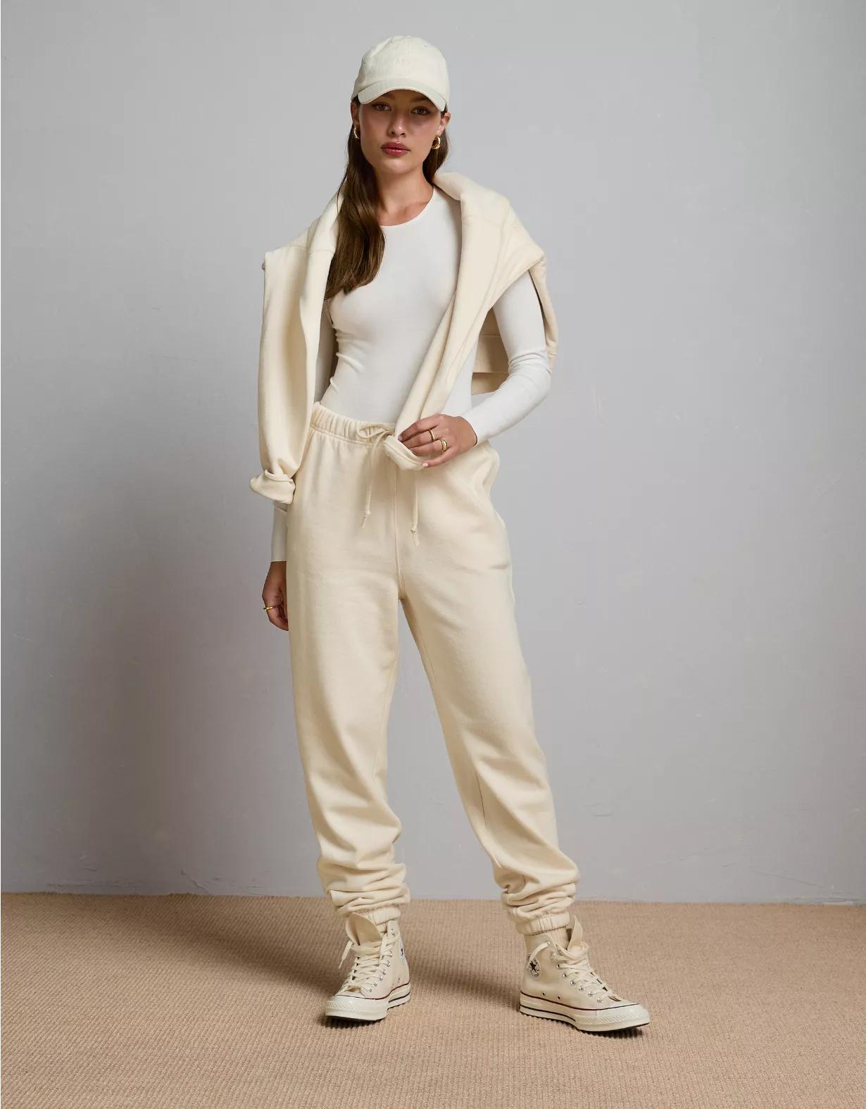 AE77 Premium Fleece Jogger Product Image