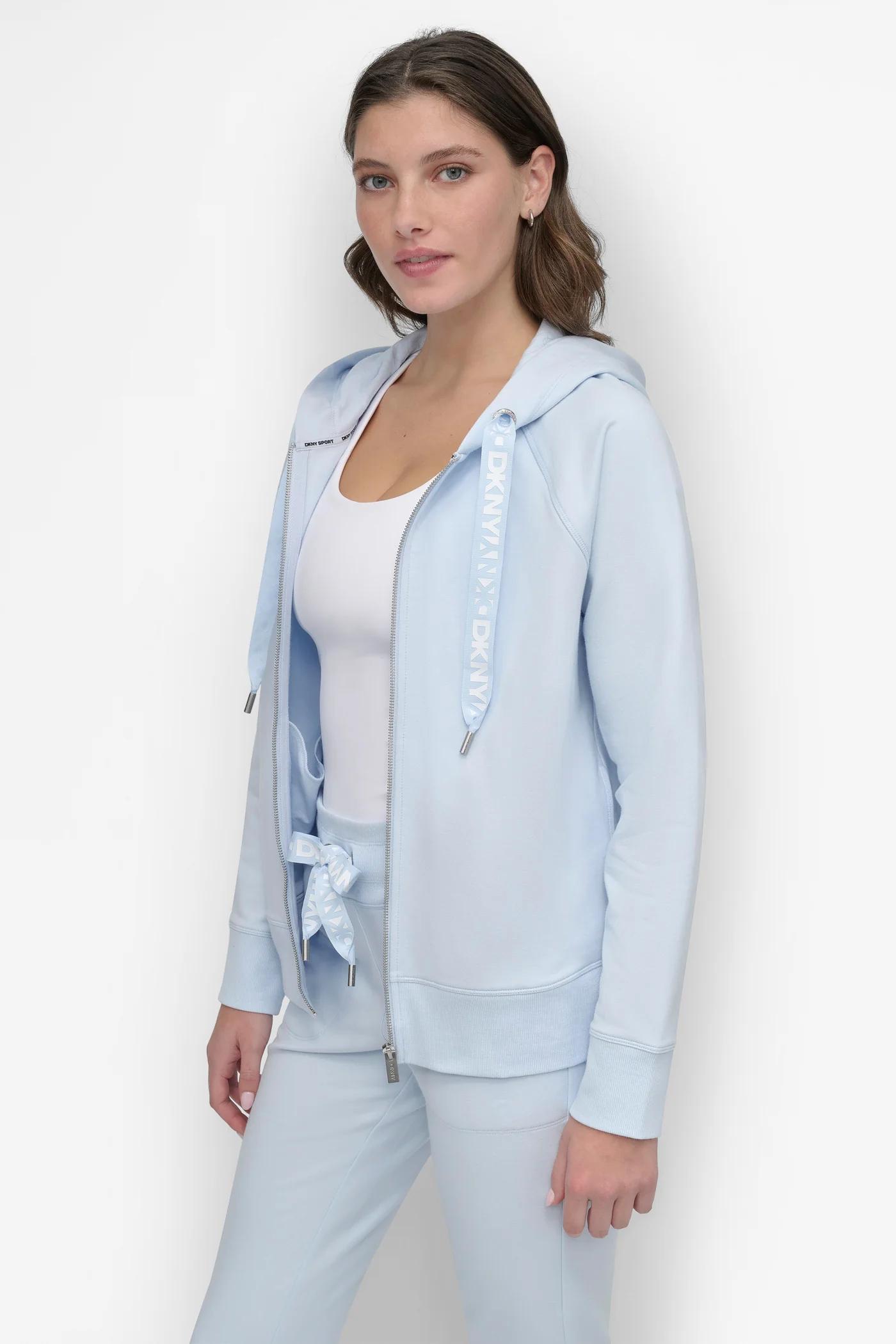 LOGO DRAWSTRING PERFORMANCE HOODIE Product Image